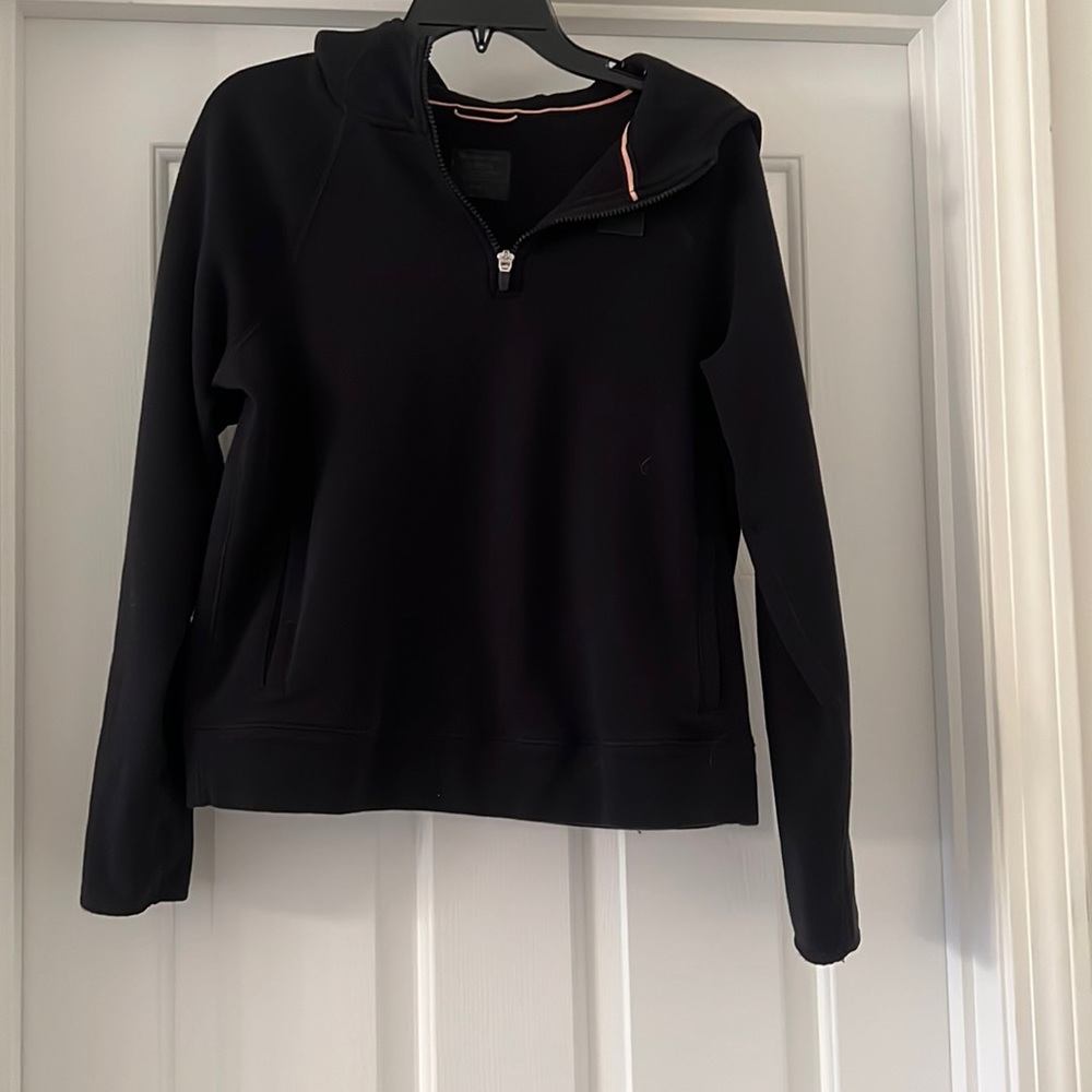 Abercrombie pullover 🖤